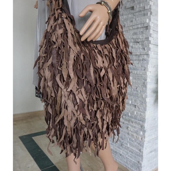 Moroccan Leather Shoulder Bag: Bohemian Hippie Fringe Bag - Picture 9 of 12